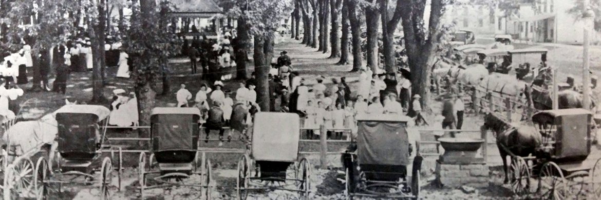 Black and white photo of settlers in the 1900s